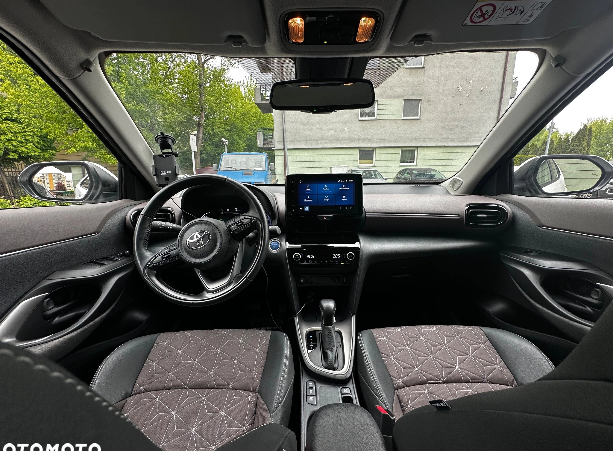 Toyota Yaris Cross cena 114500 przebieg: 18698, rok produkcji 2021 z Warszawa małe 742